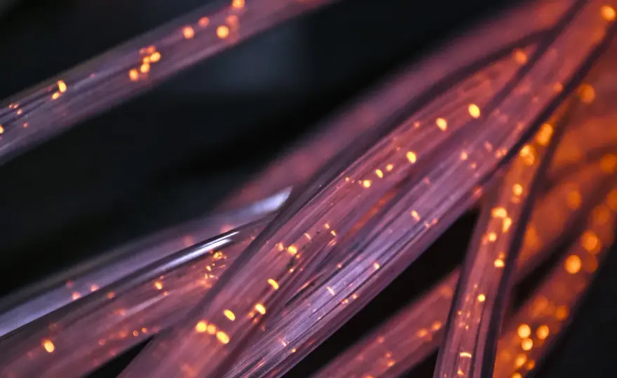 FTTH: Czym jest światłowód do domu i jakie daje korzyści?